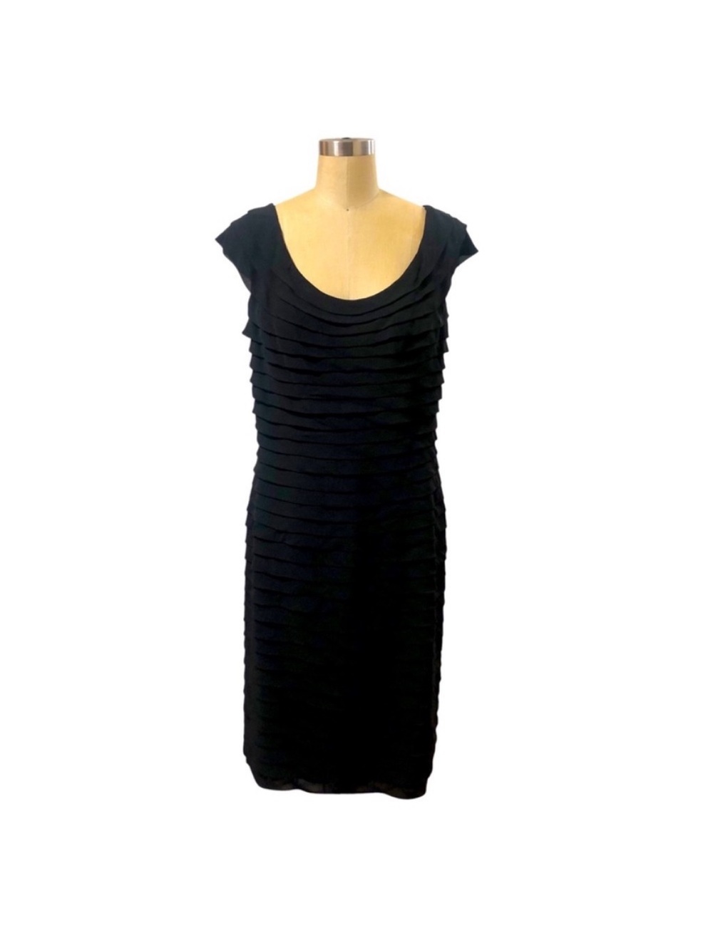 Adrianna Papell Black Layered Scoop Neck Tiered Sleeveless Cocktail dress 14